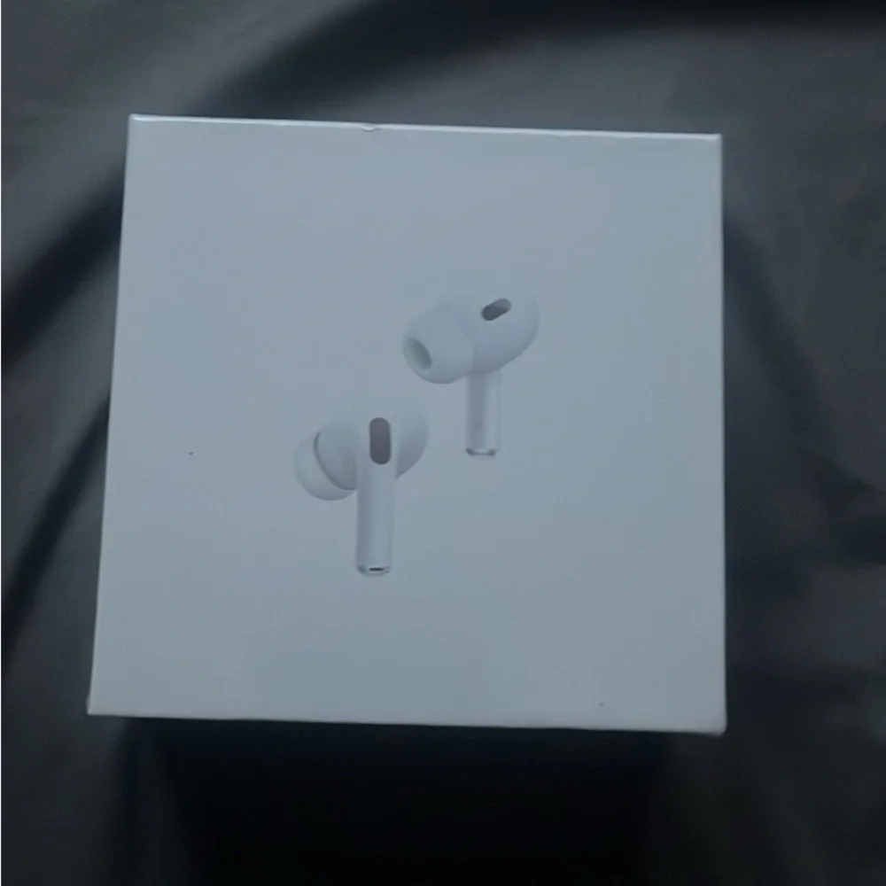 Wireless Earbuds with Charging Case - White